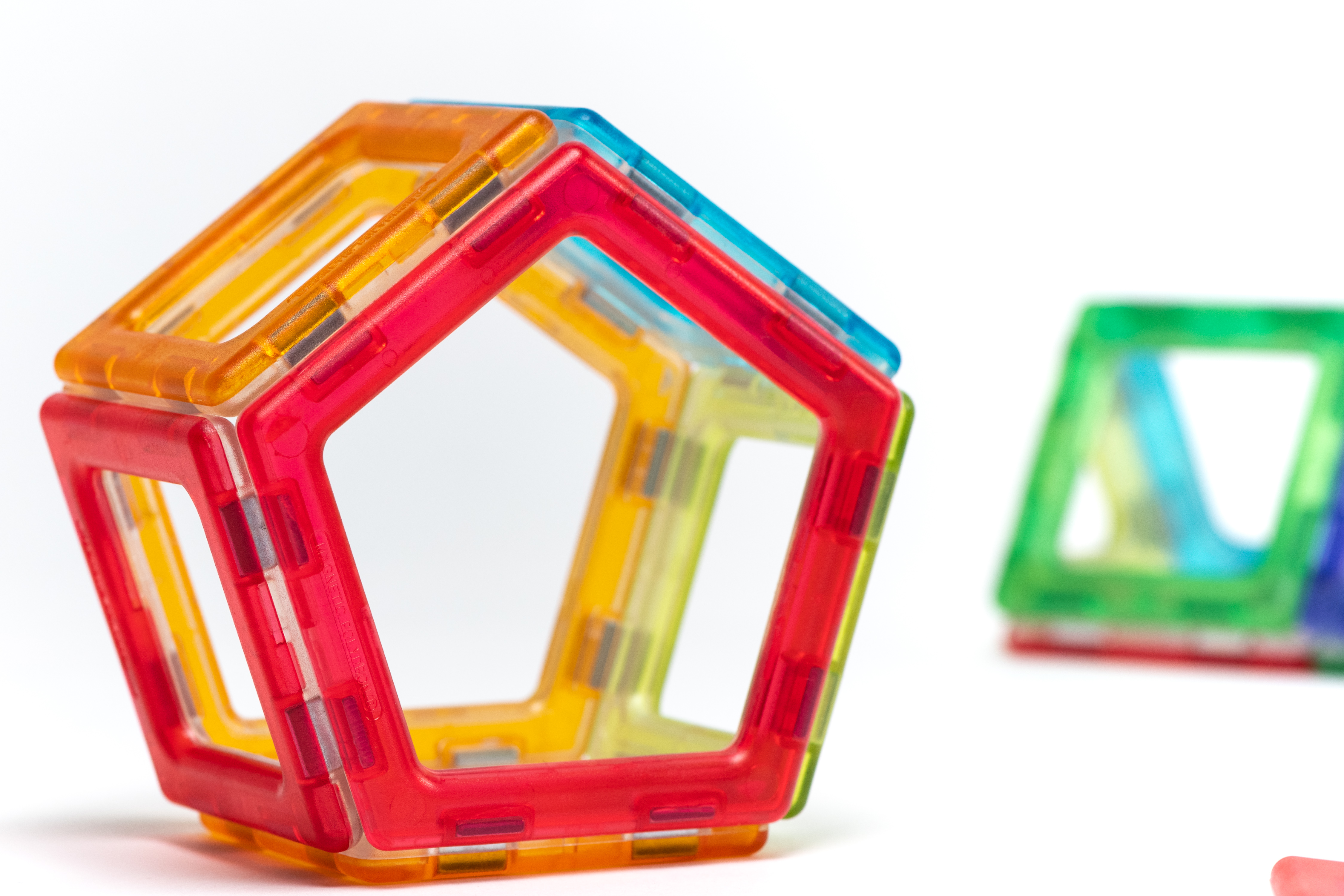Translucent Magnetic Polydron Exploratio